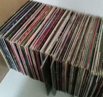 Vinil - lote de 40 discos de vinil sortidos